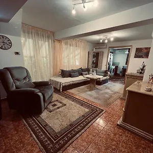 queen-olgas-street-appartment.hotels-of-thessaloniki.com/